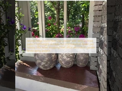 ニュートラルベージュの丸い繊維粘土プランター、垂直ストライプ模様、軽量で耐久性があり、メンテナンスが容易な植木鉢、ホリデーヴィラ、ホテル、ショッピングモール、オフィス装飾、庭の造園プロジェクト