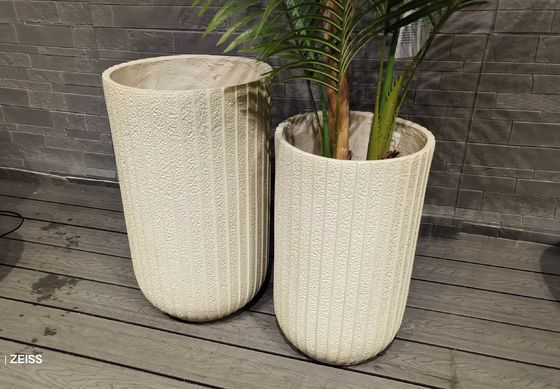 購入 薄いベージュの垂直に配置された細いストライプのテクスチャ 丸い繊維粘土屋上庭園ポット online manufacture