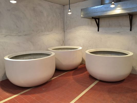 内外装飾のためのセラミックまたはファイバーグラス パーソナライズド花瓶