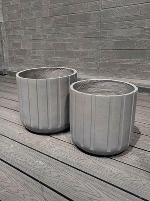 精巧 な 手彫り の 繊維 粘土 の 植樹 器 と 排水 穴